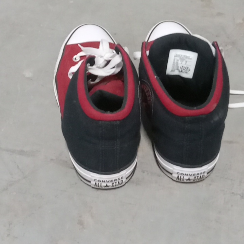 Shoes - Picture 4 of 4